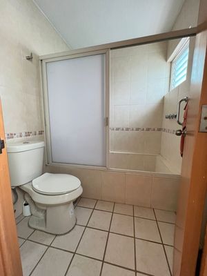 Departamento en venta, en Col. Real Vallarta, Zapopan, Jalisco.