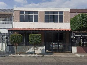 Casa en Venta, en Santa Elena de la Cruz, Guadalajara, Jalisco.