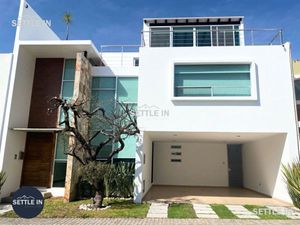 A06 CASA RESIDENCIAL EN VENTA PARQUE VICTORIA  LOMAS DE ANGELÓPOLIS II