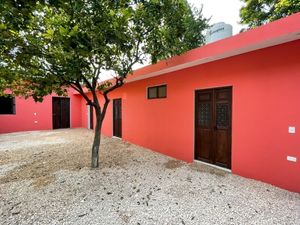 Casona en venta en el Centro de Mérida, totalmente remodelada.