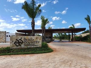 Terreno en venta en Paseo Country, Mérida, Yucatán.