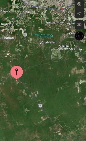 Terreno en esquina en venta al norte zona de  Chicxulub Pueblo.