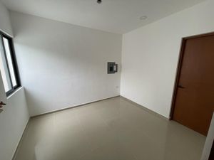 Casa en venta de 3 recámaras en privada residencial en la zona de Chicxulub