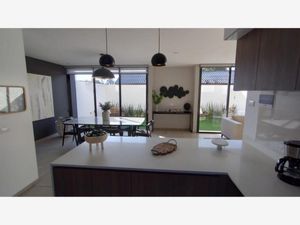 Casa en Venta en San Mateo Otzacatipan Toluca