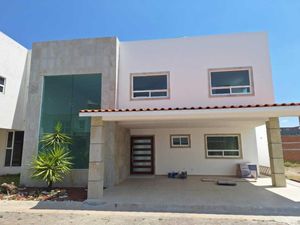 Casa en Venta en Santa Cruz Metepec