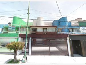 Casa en Venta en Rinconada Coapa 2A Sección Tlalpan