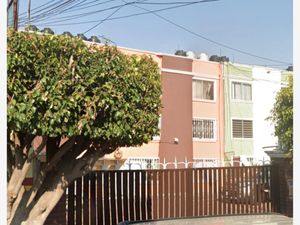 Departamento en Venta en Bosques de Aragon Nezahualcóyotl