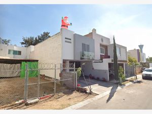 Casa en Venta en Lomas del Centinela Zapopan