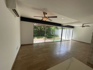 CASA DE 3 RECÁMARAS CON PISCINA Y CASA CLUB EN PRIVADA DE TEMOZON NORTE