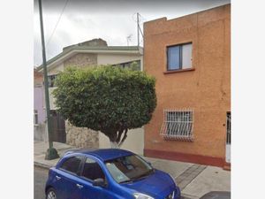 Casa en Venta en Industrial Gustavo A. Madero