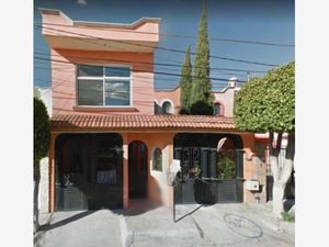 Casa en Venta en Santa Mónica 1a Sección Querétaro