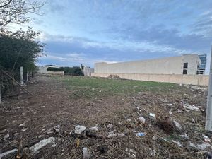 VENTA DE TERRENO AAA EN AVENIDA ALTABRISA