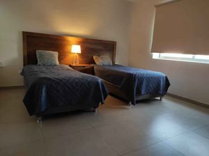 VENTA DE TOWNHOUSE AMUEBLADO 2 RECAMARAS, MONTEBELLO