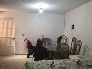 DEPARTAMENTO EN PLANTA BAJA SE VENDE ZAPOPAN MERCADO DEL MAR