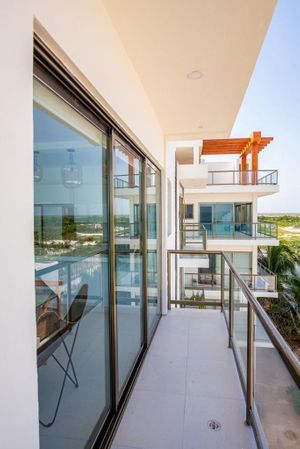 EN VENTA PENTHOUSE EN SAN BENITO DE 3 RECAMARAS, FRENTE A LA PLAYA