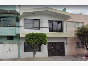 Casa en venta en ROBERTO GOMEZ 317, Escuadron 201, Iztapalapa, Ciudad de  México, 09060.