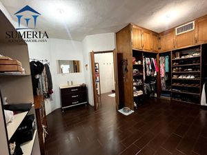 Venta de hermosa casa en Residencial Campestre.