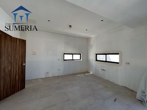 CASA EN VENTA ATRÁS DE GELO'S ZONA RELIZ