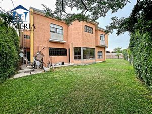 Venta de hermosa casa en Residencial Campestre.