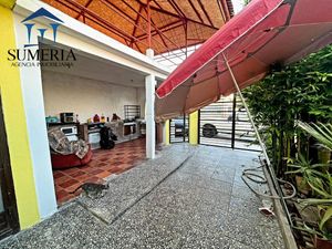 Casa en Romanzza con departamento independiente