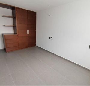 Departamento en venta en Colomos, Providencia. Elegante PENTHOUSE de 312m2