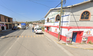 Casa en esquina con accesorias Cerca de la UTSJR.