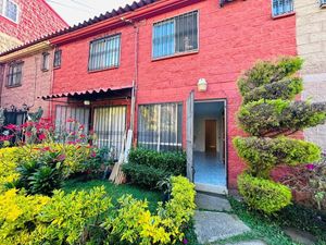 Casa en venta en Lomas de Ahuatlán, Cuernavaca, Morelos.