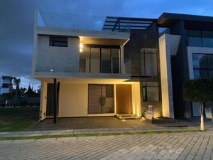 Casa en Venta en Bosques de Zavaleta Puebla