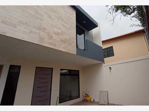 Casa en Venta en Bugambilias Puebla