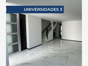 Casa en Venta en Universidades Puebla