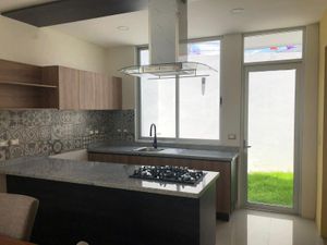 Casa en Venta en Bugambilias Puebla