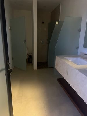 CASA EN RENTA EN PRIVADA CON PISCINA Y AMENIDADES EN MERIDA, CHOLUL