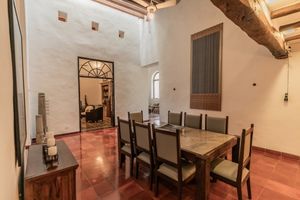 VENTA DE CASA  COLONIAL EN EL CENTRO DE MERIDA