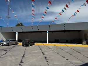 Se renta local comercial en Gasolinera aclientada,Av. las Torres,Zapopan,Jal.