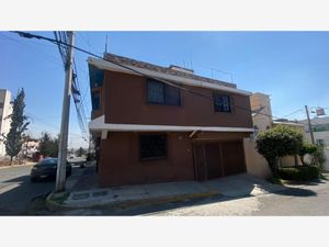 Casa en Venta en Lomas de Coacalco 2a. Sección (Bosques) Coacalco de Berriozábal