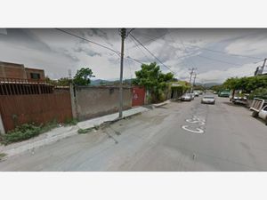 Casa en venta en SANTOS DEGOLLADO S/N, Autlan de Navarro Centro, Autlán de  Navarro, Jalisco, 48900.