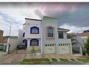 Casa en venta en Fernando Espinoza 111 B, Javier Barros Sierra, Zacatecas,  Zacatecas, 98089.