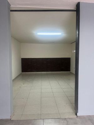 Se renta  local comercial en Ventura Puente, Morelia