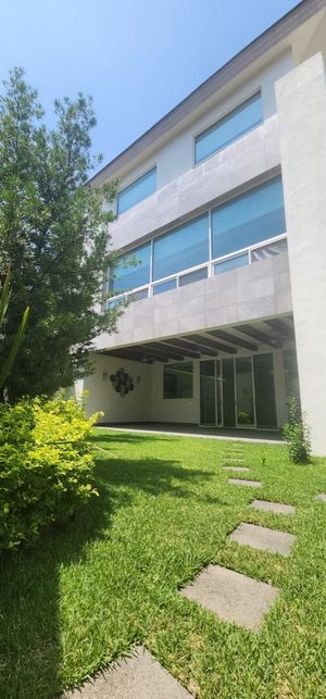 Residencia en Sierra Alta Venta