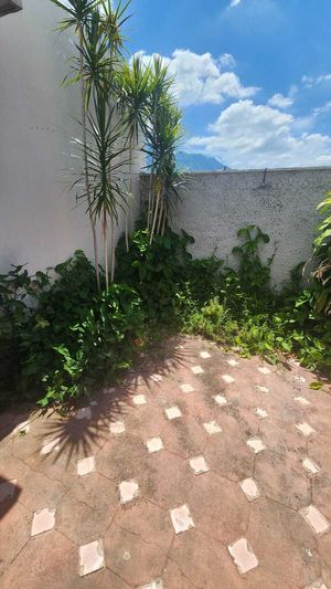 Casa en Renta/Venta Col. Lomas del Campestre