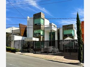 Casa en Venta en Vista del Valle Sección Bosques Naucalpan de Juárez