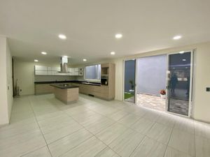 Casa en Venta en Lomas Verdes 6a Sección Naucalpan de Juárez