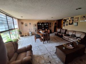 CASA EN VENTA OLIVAR DE LOS PADRES CON JARDIN