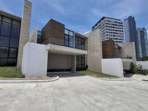 Casa en Venta en Condominio Isola Bosque Real