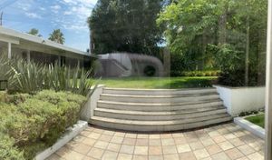 Garden House en Renta en palmas Corinto Lomas de Chapultepec, 2 rec, 2bañ, 4 est
