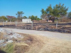 Terreno en venta en Los Olivos, Alpuyeca, Mor., México, 62797. Tiendas 3B,  Iglesia De Jesucristo De Los Santos De Los Ultimos Dias, Alpuyeca