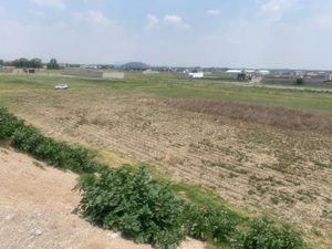 Terreno en Venta en San Miguel Totocuitlapilco Metepec