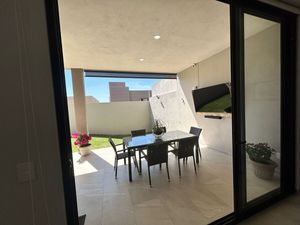 VENTA | CASA EN ALTOZANO CON RECAMARA EN PB