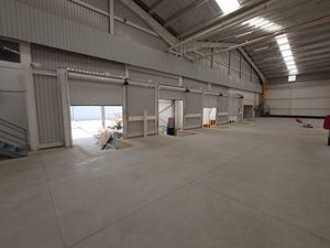 Condominio industrial la Luz - Izcalli -   Nave A: 9,445 m2