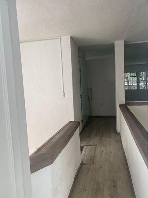 Venta de Casa en la Calle Capuchinas, Colonia San José Insurgentes